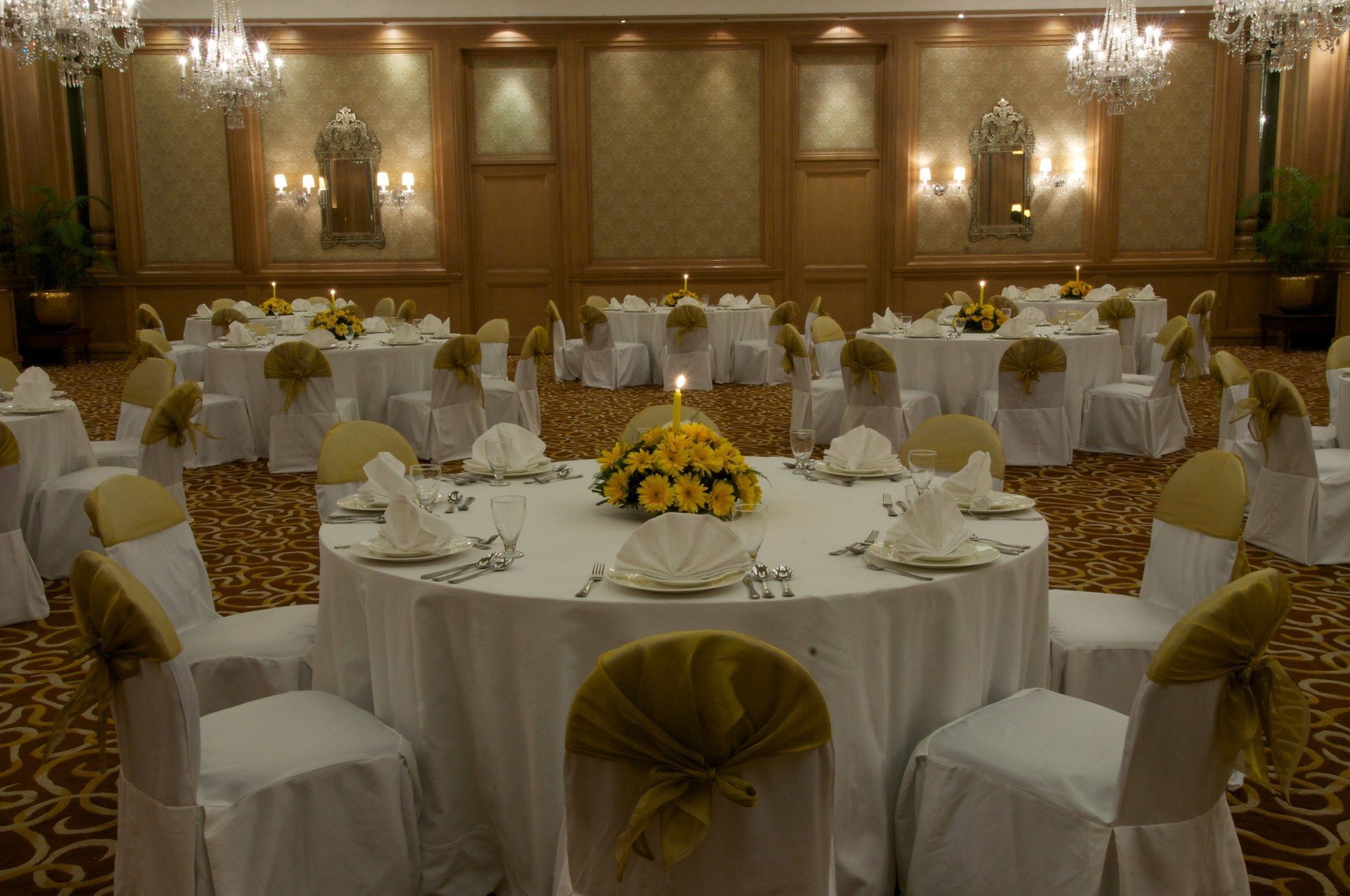 Taj Mahal Lucknow酒店 外观 照片